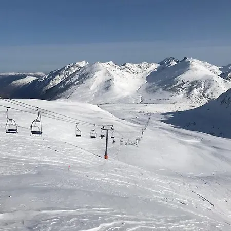 & Cerdanya 2* Bourg-Madame