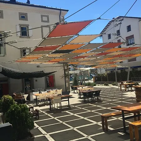 Aparthotel & Cerdanya Bourg-Madame