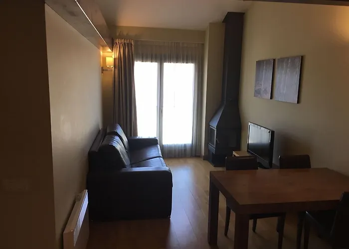 & Cerdanya Aparthotel 3*