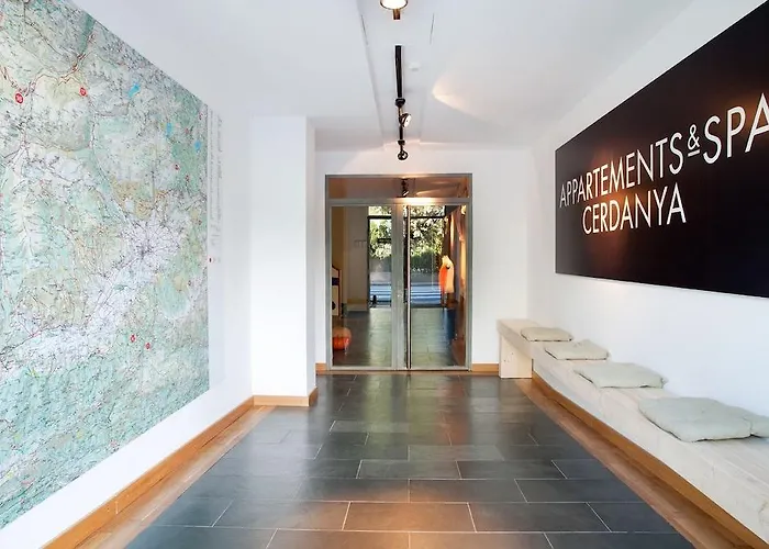& Cerdanya Aparthotel 3*